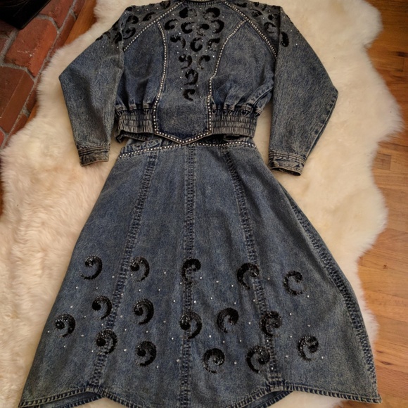 ICS Designs stage clothing - Picture 3 of 5